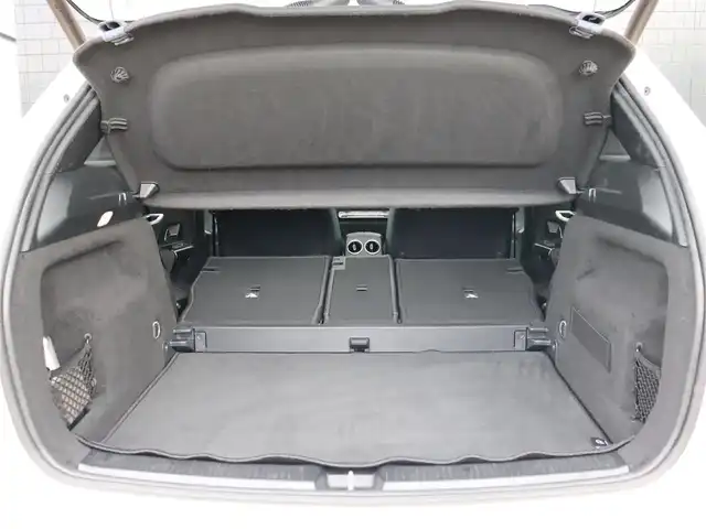 メルセデス・ベンツ Ｂ１８０ AMGライン 宮城県 2019(令1)年 5.3万km ポーラホワイト 純正ナビＴＶ/・フルセグ・ＢＴ・タイプＣ/パノラミックスライディングルーフ/レーダーセーフティパッケージ/・アクティブレーンキーピングアシスト/・アクティブブレーキアシスト/・アテンションアシスト/・ブラインドスポットアシスト/・レーンチェンジアシスト/・道路標識アシスト/パワーテールゲート/ブラックハーフレザーシート/・左右メモリー機能付パワーシート/・シートヒーター/バックカメラ/パーキングアシスト/パドルシフト/ワイヤレス充電/オートハイビーム/ＥＴＣ２．０/純正１８インチＡＷ
