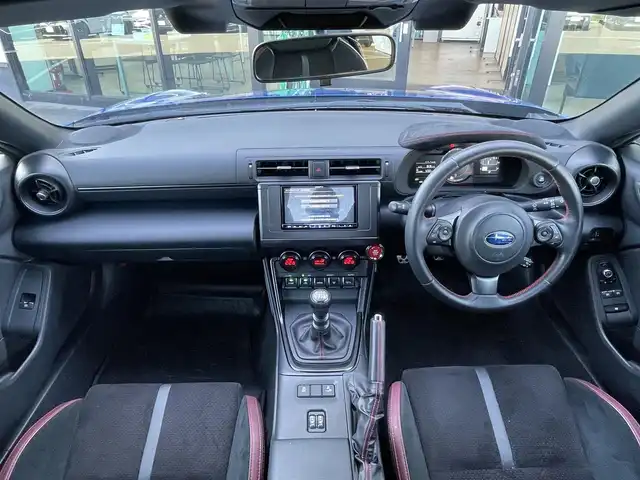 スバル ＢＲＺ STIスポーツ 東京都 2023(令5)年 1.1万km WRブルーパール 6速MT/社外ナビ/フルセグ/ETC/シートヒーター/アイサイト/プリクラッシュブレーキ/車線逸脱警報/レーダークルーズコントロール/LEDヘッドライト/スマートキー/純正18インチAW/ステアリングスイッチ/保証書