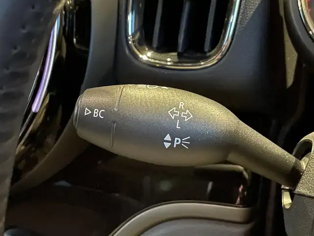 ＭＩＮＩ ミニ クロスオーバー クーパー D 愛知県 2018(平30)年 5万km アイランドブルー 純正ナビ/バックカメラ/Bluetooth/アダプティブクルーズコントロール/アイドリングストップ/純正ドライブレコーダー/インテリジェントセーフティ/パワーテールゲート/ルームミラーETC/純正ブラック17インチアルミ