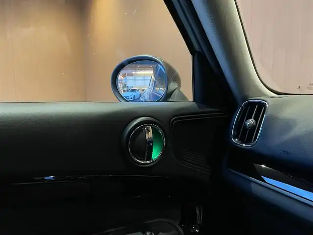 ＭＩＮＩ ミニ クロスオーバー クーパー D 愛知県 2018(平30)年 5万km アイランドブルー 純正ナビ/バックカメラ/Bluetooth/アダプティブクルーズコントロール/アイドリングストップ/純正ドライブレコーダー/インテリジェントセーフティ/パワーテールゲート/ルームミラーETC/純正ブラック17インチアルミ