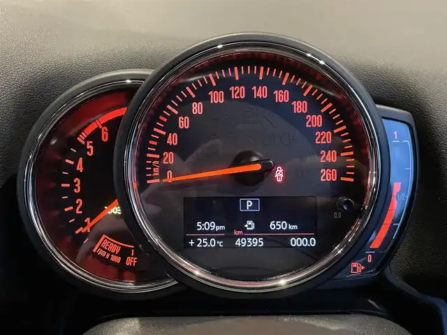ＭＩＮＩ ミニ クロスオーバー クーパー D 愛知県 2018(平30)年 5万km アイランドブルー 純正ナビ/バックカメラ/Bluetooth/アダプティブクルーズコントロール/アイドリングストップ/純正ドライブレコーダー/インテリジェントセーフティ/パワーテールゲート/ルームミラーETC/純正ブラック17インチアルミ