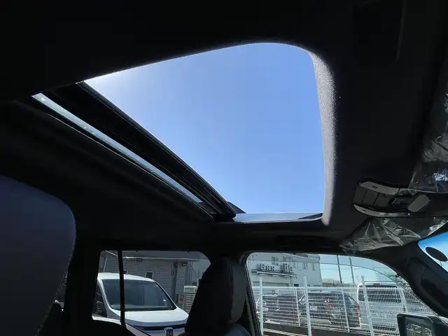 トヨタ ランドクルーザー ２５０ VX 愛知県 2024(令6)年 0.1千km プラチナホワイトパールマイカ /禁煙車//ワンオーナー//サンルーフ//モデリスタパッケージ//モデリスタオーバーフェンダー//モデリスタリアスポイラー//モデリスタリヤバンパーステップガード//モデリスタシグネチャーイルミブレード//モデリスタLEDスマートフットライト//12.3インチディスプレイオーディオ//フルセグTV/BT/USB/Miracast//パノラミックビューモニター//黒革シート//エアシート//シートヒーター//パワーシート//ETC2.0//デジタルインナーミラー//パワーバックドア//ルーフレール//サイドステップ//MTモード付AT//純正ドライブレコーダー//PCS/LDA/BSM/PDA/RSA/ACC/RCTA/RCD/クリアランスソナー/安心降車アシスト/後方車両接近検知//オートリトラウィンカーミラー//LEDオートライト//オートハイビーム//ヘッドライトウォッシャー//純正フロアマット//純正ドアバイザー//純正トノカバー//純正ラゲージソフトトレイ//プロジェクションカーテンイルミ//ドアエッジプロテクター//革巻きステアリング//ステアリングスイッチ//ステアリングヒーター//エアコンドリンクホルダー//GPSレーダー探知機//スペアスマートキー//新車時保証書//取扱説明書
