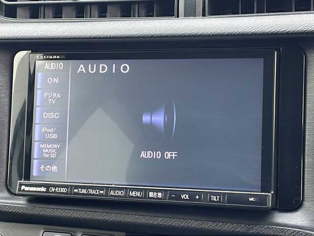 トヨタ アクア S 山口県 2013(平25)年 7.9万km シルバーM 社外SDナビ　【CN-R330D】/・Bluetooth接続/・DVD再生機能有/・フルセグTV/ETC/スマートキー/プッシュスタート/スペアキー1本/ドアバイザー/ウィンカーミラー