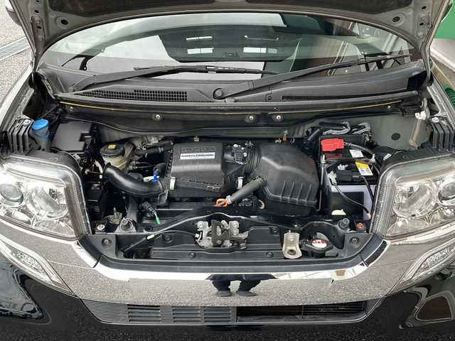 ホンダ Ｎ ＢＯＸ カスタム G Lパッケージ 岐阜県 2016(平28)年 4万km スマートブラック 禁煙車/8インチディーラーオプションナビ/４WD/AM/FM/CD/DVD/フルセグTV/シートヒーター/両側パワースライドドア/ビルトインETC/バックカメラ/LEDヘッドライト/アイドリングストップ/ハンドルスイッチ/チップアップシート/純正フロアマット/純正アルミホイール/オートエアコン/オートライト/スマートキー/スペアキー