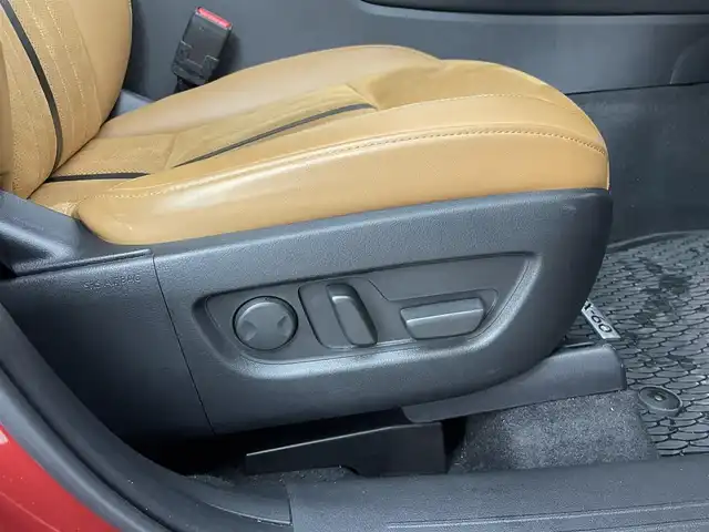 マツダ ＣＸ－６０ XD HV プレミアムスポーツ 道央・札幌 2024(令6)年 3.2万km ソウルレッドクリスタルM ・４WD/・純正SDナビゲーション/　BT/フルセグ/HDMI/USB/・パノラマサンルーフ/・BOSEサウンド/・純正ドライブレコーダー前後/・リアシートUSB給電2口/・i-ACTIVESENSE/・パワーバックドア/・レーダークルーズコントロール/・横滑り防止装置/・前後コーナーセンサー/・レーンキープアシスト/・オートライト/・オートマチックハイビーム/・LEDヘッドライト/・AC１００V充電/・純正ラバーマット/・パドルシフト/・スマートキー/・プッシュスター/・スペアキー1本/・革巻ステアリング/・保証書あり/・取説あり