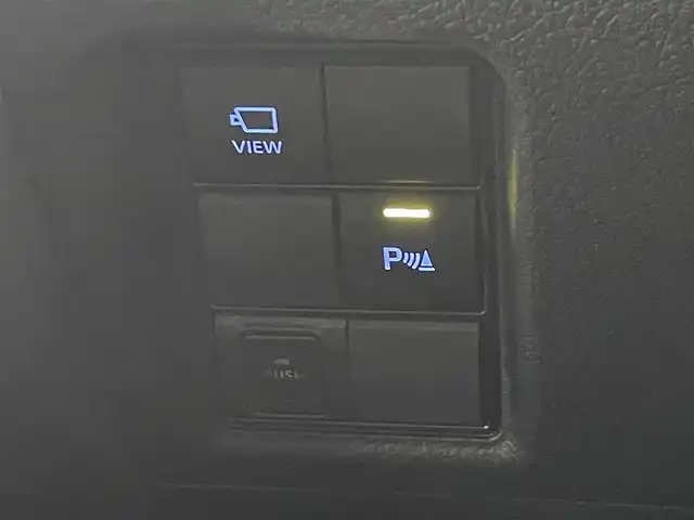 トヨタ ランドクルーザー プラド TX Lパッケージ ブラックED 道央・札幌 2020(令2)年 1.8万km ホワイトパールクリスタルシャイン ・４WD/・ワンオーナー/・MOPナビ/　Miracast/BT/USB/・ステアリングスイッチ/・マルチテレインモニター/・ビルトインETC2.0/・ドライブレコーダー前後（ZDR016）/・トヨタセーフティセンス/　PCS/LDA/RSA/　ソナー/先行車発進告知/・アダプティブクルーズコントロール/・横滑り防止装置/・ABS/・オートマチックハイビーム/・オートライト/・LEDヘッドライト/・LEDフォグランプ/・ミラーウィンカー/・オートリトラクタブルドアミラー/・ヘッドランプウォッシャー/・自動防眩式ルームミラー/・社外フロアマット/・純正１８インチAW/・プッシュスタート/・スマートキー/・スペアキー/・取/保