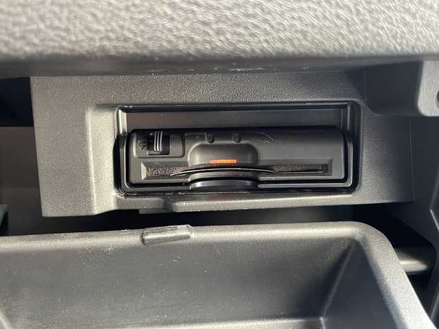 日産 セレナ e－パワー ハイウェイスター V 京都府 2019(平31)年 7.9万km アズライトブルー 純正９インチナビ　Ｂｌｕｅｔｏｏｔｈオーディオ　ＤＶＤ再生　ＵＳＢ接続　フルセグ　アラウンドビューモニター　後席フリップダウンモニター　プロパイロット　スマートルームミラー　ビルトインＥＴＣ　ドラレコ