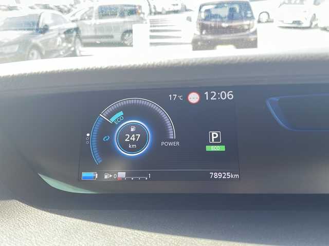 日産 セレナ e－パワー ハイウェイスター V 京都府 2019(平31)年 7.9万km アズライトブルー 純正９インチナビ　Ｂｌｕｅｔｏｏｔｈオーディオ　ＤＶＤ再生　ＵＳＢ接続　フルセグ　アラウンドビューモニター　後席フリップダウンモニター　プロパイロット　スマートルームミラー　ビルトインＥＴＣ　ドラレコ