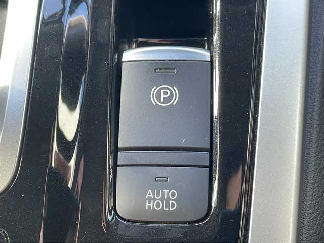 日産 セレナ e－パワー ハイウェイスター V 京都府 2019(平31)年 7.9万km アズライトブルー 純正９インチナビ　Ｂｌｕｅｔｏｏｔｈオーディオ　ＤＶＤ再生　ＵＳＢ接続　フルセグ　アラウンドビューモニター　後席フリップダウンモニター　プロパイロット　スマートルームミラー　ビルトインＥＴＣ　ドラレコ