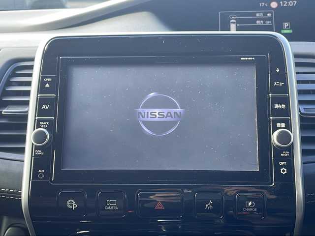 日産 セレナ e－パワー ハイウェイスター V 京都府 2019(平31)年 7.9万km アズライトブルー 純正９インチナビ　Ｂｌｕｅｔｏｏｔｈオーディオ　ＤＶＤ再生　ＵＳＢ接続　フルセグ　アラウンドビューモニター　後席フリップダウンモニター　プロパイロット　スマートルームミラー　ビルトインＥＴＣ　ドラレコ