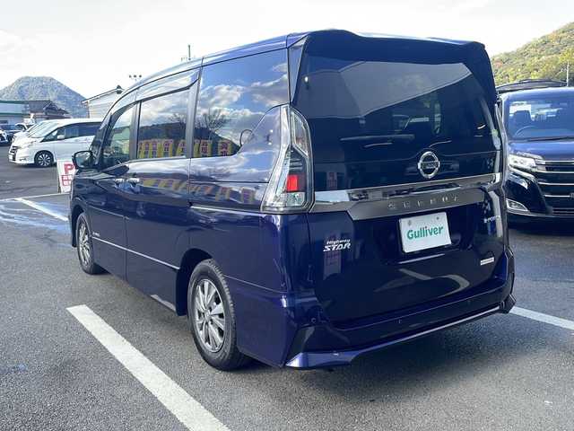 日産 セレナ e－パワー ハイウェイスター V 京都府 2019(平31)年 7.9万km アズライトブルー 純正９インチナビ　Ｂｌｕｅｔｏｏｔｈオーディオ　ＤＶＤ再生　ＵＳＢ接続　フルセグ　アラウンドビューモニター　後席フリップダウンモニター　プロパイロット　スマートルームミラー　ビルトインＥＴＣ　ドラレコ