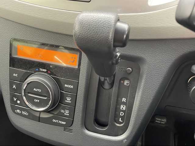 スズキ ワゴンＲ FZ 福井県 2014(平26)年 5.2万km イノセントピンクパールメタリック 登録時走行距離51973ｋｍ/４WD/レーダーブレーキサポート/社外メモリナビゲーション/（CD/DVD/BT）/ワンセグテレビ/シートヒーター/ドライブレコーダー/ライトレベライザー/ドアバイザー/プッシュスタート/スマートキー/保証書/取扱説明書