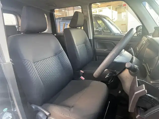 トヨタ ルーミー G 福岡県 2018(平30)年 10.6万km レーザーブルークリスタルシャイン (株)IDOMが運営する【じしゃロン八幡西店】の自社ローン専用車両になります。こちらは現金またはオートローンご利用時の価格です。自社ローンご希望の方は別途その旨お申付け下さい/社外ナビ　CN-RA03WD/TV/CD/DVD/BT/両側パワースライドドア/クルーズコントロール/ドライブレコーダー/アイドリングストップ/プッシュスタート