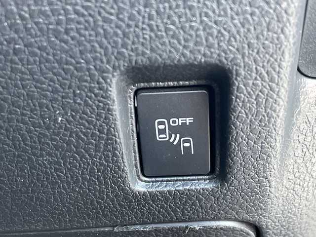 スバル レヴォーグ 1．6GT アイサイト プラウドED 道央・札幌 2016(平28)年 7.5万km ラピスブルーP ・４WD/・アイサイト/・社外ナビ/　CD＆DVD＆BT＆TV＆HDMI/・バックカメラ/・サイドカメラ/・パワーシート/・サンルーフ/・ブラインドスポットモニター/・レーンキープアシスト/・レーダークルーズコントロール/・オートライト/・オートエアコン/・電動格納ミラー/・アイドリングストップ/・ETC/・MT付きAT/・パドルシフト/・社外AW＆冬タイヤ積込/・プッシュスタート/・スマートキー/・純正フロアマット/・ドアバイザー/・ウィンカーミラー/・フォグライト/・スペアキー