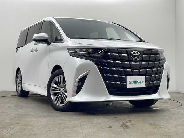 トヨタ アルファードハイブリット Z 秋田県 2025(令7)年 1万km プラチナホワイトパールマイカ 4WD/寒冷地仕様/純正14型ナビ/Bluetooth/フルセグ/バックカメラ/両側パワースライドドア/パワーバックドア/レーダークルーズコントロール/オットマン/レザーシート/パワーシート/シートヒーター/ベンチレーション/クリアランスソナー/ビルトインETC/アイドリングストップ/純正フロアマット/純正アルミホイール/横滑り防止装置/レーンキープアシスト/盗難防止装置/オートライト/オートマチックハイビーム/衝突被害軽減システム/スマートキー