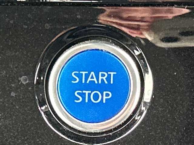 日産 セレナ マルチベッド e－パワーHWS V 千葉県 2020(令2)年 3.7万km ブリリアントホワイトパール 9型ナビ　バックカメラ　プロパイロット　両側パワースライドドア　ハンズフリーオートスライド　シートヒーター　ステアリングヒーター　ＥＴＣ　純正ドラレコ　フルセグＴＶ　Ｂｔ　ＤＶＤ　Ｂｌｕ－ｒａｙ　エアロ