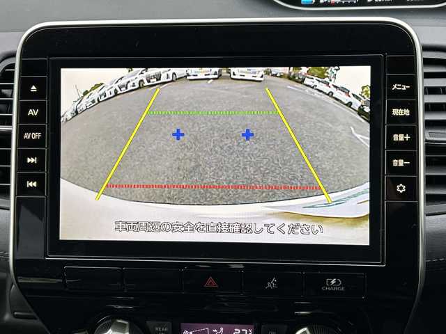 日産 セレナ マルチベッド e－パワーHWS V 千葉県 2020(令2)年 3.7万km ブリリアントホワイトパール 9型ナビ　バックカメラ　プロパイロット　両側パワースライドドア　ハンズフリーオートスライド　シートヒーター　ステアリングヒーター　ＥＴＣ　純正ドラレコ　フルセグＴＶ　Ｂｔ　ＤＶＤ　Ｂｌｕ－ｒａｙ　エアロ