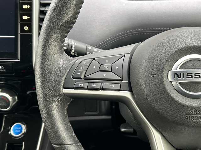 日産 セレナ マルチベッド e－パワーHWS V 千葉県 2020(令2)年 3.7万km ブリリアントホワイトパール 9型ナビ　バックカメラ　プロパイロット　両側パワースライドドア　ハンズフリーオートスライド　シートヒーター　ステアリングヒーター　ＥＴＣ　純正ドラレコ　フルセグＴＶ　Ｂｔ　ＤＶＤ　Ｂｌｕ－ｒａｙ　エアロ