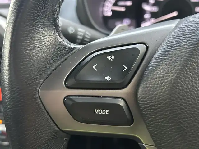 ダイハツ コペン ローブ S 茨城県 2015(平27)年 5.2万km リキッドシルバーM BILSTEINサスペンション/momoステアリング/RECAROスポーツシート/純正OPマフラー/DIATONE SOUNDメモリーナビ（タッチパネルズレあり）/パドルシフト/運転席・助手席シートヒーター