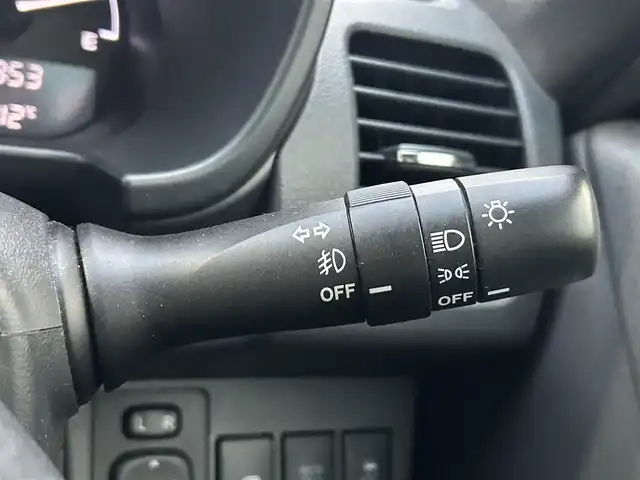 ダイハツ コペン ローブ S 茨城県 2015(平27)年 5.2万km リキッドシルバーM BILSTEINサスペンション/momoステアリング/RECAROスポーツシート/純正OPマフラー/DIATONE SOUNDメモリーナビ（タッチパネルズレあり）/パドルシフト/運転席・助手席シートヒーター