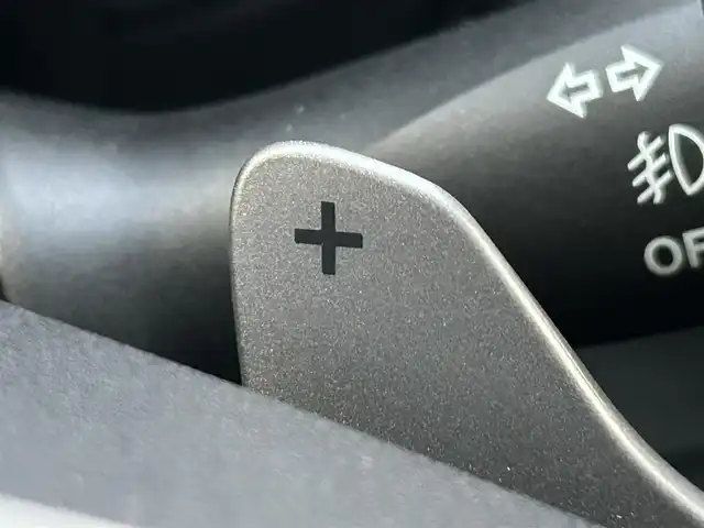 ダイハツ コペン ローブ S 茨城県 2015(平27)年 5.2万km リキッドシルバーM BILSTEINサスペンション/momoステアリング/RECAROスポーツシート/純正OPマフラー/DIATONE SOUNDメモリーナビ（タッチパネルズレあり）/パドルシフト/運転席・助手席シートヒーター