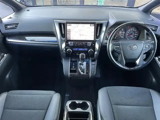 トヨタ ヴェルファイア 2.5Z Aエディデョン ゴールデンアイズ 東京都 2016(平28)年 3.2万km ブラック アルパイン１１インチナビ/（CD/DVD/BT/フルセグ）/バックカメラ/アルパイン１２．８インチ後席モニター/アルパインビルトインカーアロマ/プリクラッシュセーフティ/レーダークルーズコントロール/前後コーナーセンサー/純正17インチAW/ＴＥＩＮ車高調/スペアタイヤ/ＬＥＤヘッドライト/社外LEDルームランプ/ハーフレザーシート/保証書/取扱説明書/記録簿/スマートキー×2