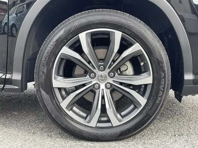 レクサス ＲＸ 450h バージョンL 兵庫県 2017(平29)年 2.8万km ブラック /OP ムーンルーフ（チルト&スライド）//純正12.3インチSDナビ//地デジ/DVD/BT/USB/AUX//走行中視聴可能//ステアリングリモコン（ハンドルヒーター付）//パノラミックビューモニター//フルカラーヘッドアップディスプレイ//黒本革シート//ヒーター/ベンチレーション/パワーシート（前席メモリ付）//後席ヒーター/電動リクライニング//2列目電動格納シート//3眼LEDヘッドランプ//LEDフォグランプ//シーケンシャルターンランプ//純正20インチAW//ビルトインETC//前方ドライブレコーダー/【セーフティ】//プリクラッシュセーフティ（PCS）//レーンキーピングアシスト（LKA）//レーダークルーズコントロール//オートマチックハイビーム（AHB）//ブラインドスポットモニター（BSM）//タイヤ空気圧ウォーニング（TPMS）//インテリジェントクリアランスソナー（ICS）//クリアランスソナー//リヤクロストラフィックアラート（RCTA）