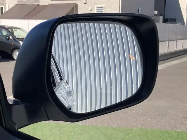 トヨタ ランドクルーザー プラド TX Lパッケージ 香川県 2022(令4)年 3万km ホワイトパールクリスタルシャイン 登録時走行距離：29532km/メーカー純正9型ナビ/　BT接続 フルセグTV/パノラミックビューモニター/プリクラッシュセーフティシステム/レーダークルーズコントロール/レーンキープアシスト/クリアランスソナー/ブラインドスポットモニター/オートハイビーム/LEDヘッドライト/オートライト/フォグランプ/ヘッドライトウォッシャー/ルーフレール/ベージュレザーシート/シートヒーター/エアシート/パワーシート/ビルトインETC2.0/プッシュスタート/スマートキー