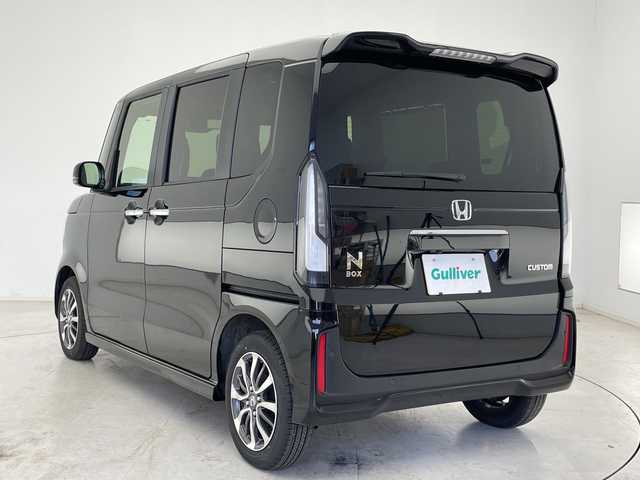ホンダ Ｎ ＢＯＸ カスタム 千葉県 2024(令6)年 0.2万km クリスタルブラックパール ダブルサイドエアバック/カーテンエアバック/横滑り防止/衝突軽減/コーナーセンサー前後/レーンキープアシスト/オーディオディスプレイ/Bluetooth接続/純正フロアマット/電動格納ドアミラー/オートライト