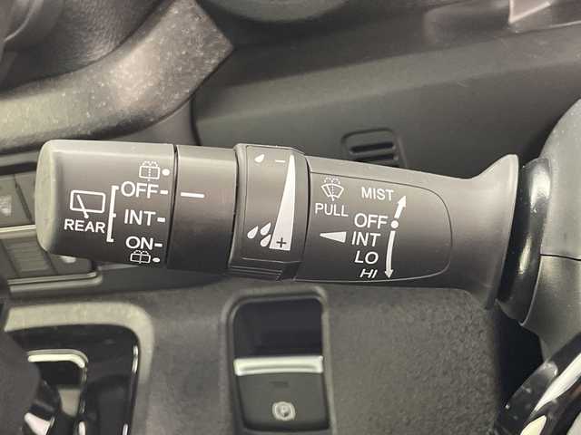 ホンダ Ｎ ＢＯＸ カスタム 千葉県 2024(令6)年 0.2万km クリスタルブラックパール ダブルサイドエアバック/カーテンエアバック/横滑り防止/衝突軽減/コーナーセンサー前後/レーンキープアシスト/オーディオディスプレイ/Bluetooth接続/純正フロアマット/電動格納ドアミラー/オートライト