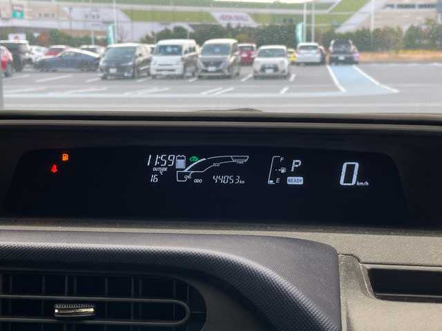 トヨタ アクア S 愛知県 2015(平27)年 4.5万km コバルトブルーメタリック 純正ナビ/ワンセグ/CD DVD/Bluetooth/バックカメラ/オートエアコン/ステアリングスイッチ/スマートキー/プッシュスタート