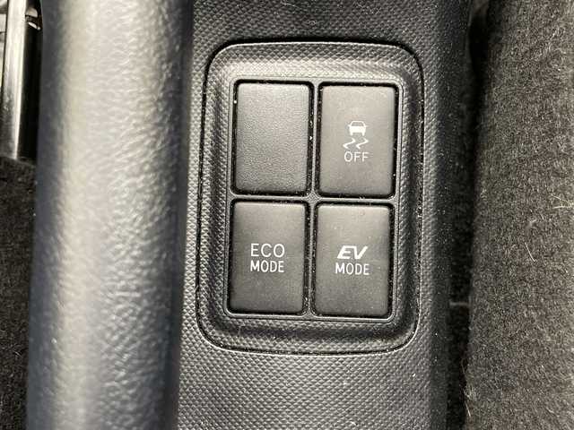 トヨタ アクア S 愛知県 2015(平27)年 4.5万km コバルトブルーメタリック 純正ナビ/ワンセグ/CD DVD/Bluetooth/バックカメラ/オートエアコン/ステアリングスイッチ/スマートキー/プッシュスタート