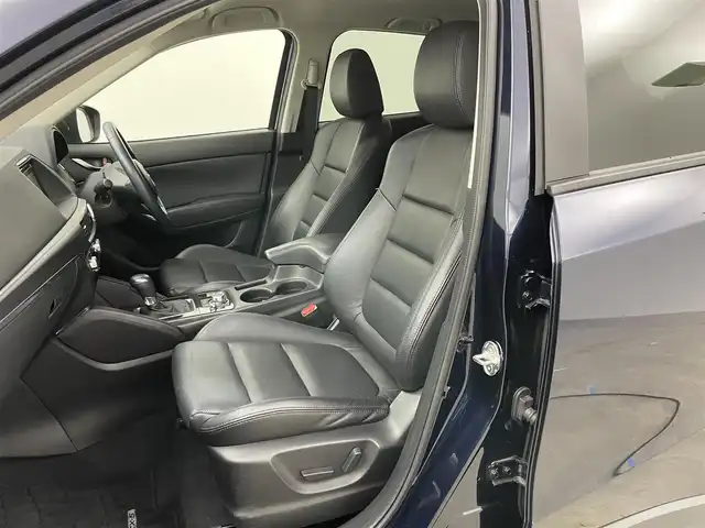 マツダ ＣＸ－５ XD Lパッケージ 岡山県 2015(平27)年 6.7万km ディープクリスタルブルーマイカ 純正ナビ/(Bluetooth/CD/DVD/フルセグTV/AUX)/本革シート/シートヒーター(運転席・助手席)/シートメモリ/レーダークルーズコントロール/オートハイビーム/LEDヘッドライト/バックカメラ/スマートキー(2本)/コーナーセンサー(後)/ビルトインETC/社外ドライブレコーダー(前後)/純正フロアマット/純正19インチアルミホイール