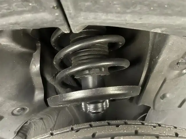 マツダ ＣＸ－５ XD Lパッケージ 岡山県 2015(平27)年 6.7万km ディープクリスタルブルーマイカ 純正ナビ/(Bluetooth/CD/DVD/フルセグTV/AUX)/本革シート/シートヒーター(運転席・助手席)/シートメモリ/レーダークルーズコントロール/オートハイビーム/LEDヘッドライト/バックカメラ/スマートキー(2本)/コーナーセンサー(後)/ビルトインETC/社外ドライブレコーダー(前後)/純正フロアマット/純正19インチアルミホイール