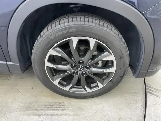 マツダ ＣＸ－５ XD Lパッケージ 岡山県 2015(平27)年 6.7万km ディープクリスタルブルーマイカ 純正ナビ/(Bluetooth/CD/DVD/フルセグTV/AUX)/本革シート/シートヒーター(運転席・助手席)/シートメモリ/レーダークルーズコントロール/オートハイビーム/LEDヘッドライト/バックカメラ/スマートキー(2本)/コーナーセンサー(後)/ビルトインETC/社外ドライブレコーダー(前後)/純正フロアマット/純正19インチアルミホイール