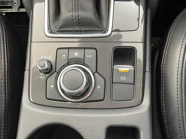 マツダ ＣＸ－５ XD Lパッケージ 埼玉県 2015(平27)年 6万km クリスタルホワイトパールマイカ 純正マルチナビ/・(CD/DVD/AM/FM/DTV/BT)/i-ACTIVSENSE/・ブラインドスポットモニタリング/・スマートシティブレーキ/・レーダークルーズコントロール/バックカメラ/クルーズコントロール/全席レザーシート/前席シートヒーター/前後ドライブレコーダー/前席パワーシート/D席メモリーシート/ETC/純正19インチAW/コーナーセンサー/スペアキーX1/保証書・取説