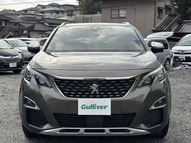 プジョー ３００８ GT ブルー HDi 広島県 2019(平31)年 5.8万km ＤグリーンＭ パノラミックサンルーフ/ルーフレール/純正ディスプレイオーディオ/【Bluetooth再生/MirrorLink/AndroidAuto】/パノラマビューモニター/アクティブセーフティブレーキ/レーンキープアシスト/パークアシスト/ブラインドスポットモニター/レーダークルーズコントロール/ハンズフリー電動テールゲート/ディレクショナルヘッドライト/インテリジェントハイビーム/パドルシフト/LEDオートライト/パーキングセンサー/シートヒーター/ETC/ドライブレコーダー（F.R）/スペアキー/取扱説明書/保証書