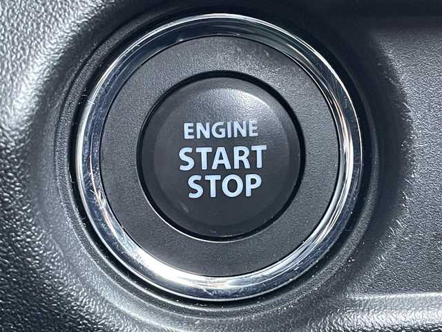 スズキ ジムニー XC 佐賀県 2023(令5)年 2.5万km ブルーイッシュブラックパール3 社外SDナビゲーション/・CD/DVD/Bluetooth/フルセグTV/クルーズコントロール/プッシュスタート/スマートキー/ルーフキャリア/背面タイヤ/ETC/シートヒーター/革巻きステアリング/ステアリングリモコン/純正LEDヘッドライト/純正16インチアルミ/スペアキー1本