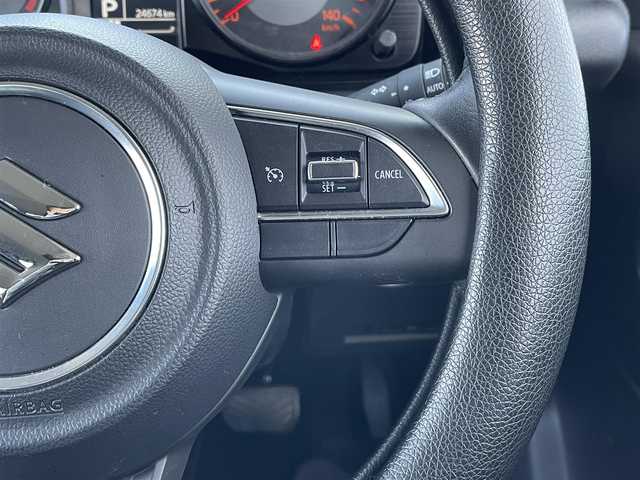 スズキ ジムニー XC 佐賀県 2023(令5)年 2.5万km ブルーイッシュブラックパール3 社外SDナビゲーション/・CD/DVD/Bluetooth/フルセグTV/クルーズコントロール/プッシュスタート/スマートキー/ルーフキャリア/背面タイヤ/ETC/シートヒーター/革巻きステアリング/ステアリングリモコン/純正LEDヘッドライト/純正16インチアルミ/スペアキー1本