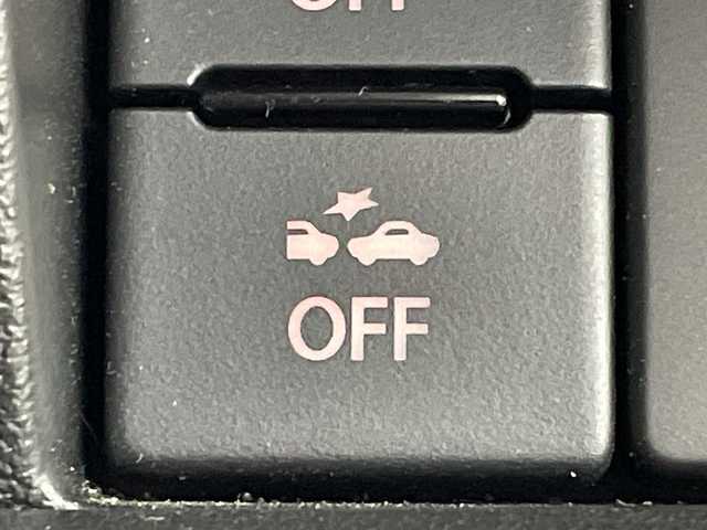 スズキ ジムニー XC 群馬県 2023(令5)年 2.5万km ブルーイッシュブラックパール3 ４ＷＤターボ　ナビ　フルセグＴＶ　ＥＴＣ　衝突被害軽減ブレーキ　レーンアシスト　クルーズコントロール　ＬＥＤヘッドライト　オートライト　シートヒーター　スマートキー　純正アルミホイール　禁煙車