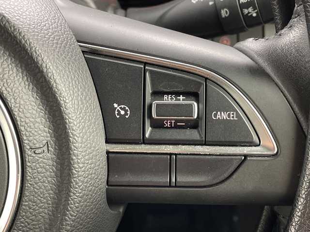 スズキ ジムニー XC 群馬県 2023(令5)年 2.5万km ブルーイッシュブラックパール3 ４ＷＤターボ　ナビ　フルセグＴＶ　ＥＴＣ　衝突被害軽減ブレーキ　レーンアシスト　クルーズコントロール　ＬＥＤヘッドライト　オートライト　シートヒーター　スマートキー　純正アルミホイール　禁煙車