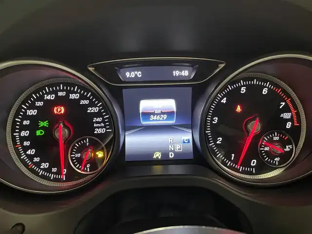 メルセデス・ベンツ ＣＬＡ１８０ Sブレイク AMG スタイル 愛知県 2018(平30)年 3.5万km カバンサイトブルー パノラマＳ／Ｒ　/レーダーセーフティーパッケージ　/ＣＯＭＭＡＮＤナビ　/Ｂｌｕｅｔｏｏｔｈ　/フルセグＴＶ　/バックカメラ　/アンビエントライト　/ＡＣＣ　/ＬＫＡ　/ＬＤＷ　/ＢＳＭ　/シートヒーター　/Ｄレコーダー/アイドリングストップ/プッシュスタート/ウィンカーミラー/ETC2.0