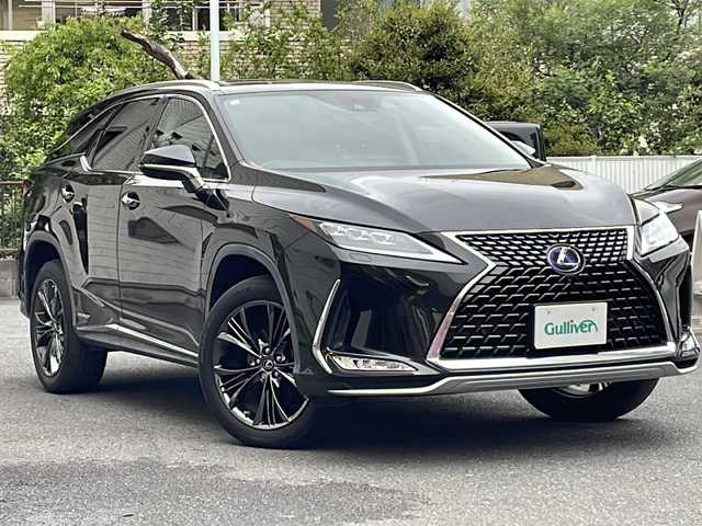 レクサス ＲＸ 450hL 埼玉県 2020(令2)年 3.5万km グラファイトブラックガラスフレーク 登録時34393km/ワンオーナー/サンルーフ/4WD/純正メモリナビ/・フルセグ/・BT/・CD/・SD/・Miracast/アラウンドビュー/衝突被害軽減システム/レーンキープアシスト/クルーズコントロール/パドルシフト/BSM/EVモード/ECOモード/Sportモード/レザーシート/パワーシート（D＋N席）/エアシート（D＋N席）/シートヒーター（D＋N席）/シートメモリー/ビルトインETC2.0/前後ドライブレコーダー/本木目＋本革ステアリング/ステアリングリモコン/ステアリングヒーター/オートライト/オートマチックハイビーム/パワーバックドア/ブレーキホールド/電動格納ミラー/ウィンカーミラー/純正フロアマット/プッシュスタート/コーナーセンサー/横滑り防止装置/ルーフレール/純正20インチアルミホイール/純正LEDヘッドライト/フォグランプ/スマートキー×2/カードキー/保証書/取説/ナビ取説