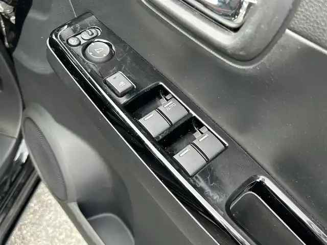 ホンダ Ｎ ＯＮＥ RS 鳥取県 2021(令3)年 2.9万km クリスタルブラックパール ターボ車・パドルシフト/アルパイン８型ナビ/フルセグ/DVD/CD/BT/USB/バックカメラ/ホンダセンシング/アダプティブクルーズコントロール/レーンキープアシスト/LEDヘッドライト/WedsSport15インチアルミホイール/無限マフラー/モヂューロドリルドローター/ローダウンスプリング/社外エアクリーナー/前席シートヒーター/プッシュエンジンスタート/電動パーキングブレーキ/社外サブウーハー/フロアマット・ドアバイザー