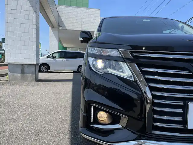 日産 エルグランド 250HWS アーバンクロム 群馬県 2017(平29)年 7.8万km ファントムブラック メーカーオプションナビ/CD/DVD/TV/Bluetooth/ビルトインETC/オットマン/コーナーセンサー/両側パワースライドドア/純正フリップダウンモニター/ウッドコンビステアリング/バイザ-/フォグランプ/電動格納ミラー/ウィンカーミラー/ウォークスルー/ワンオーナー