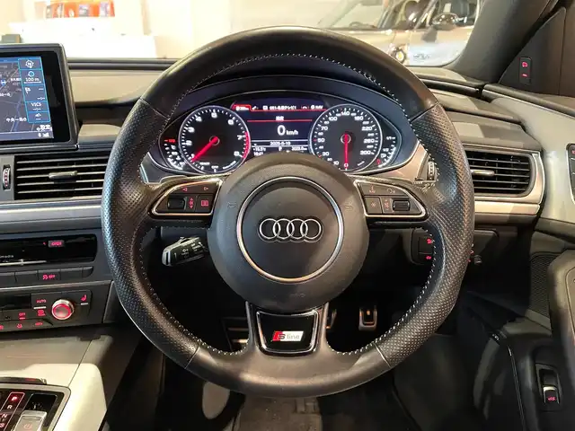 アウディ Ａ６ アバント 2.0 TFSI クワトロS Line 道央・札幌 2017(平29)年 2.9万km グレイシアホワイトメタリック グレイシアホワイトメタリック/Slineパッケージ/パークアシストパッケージ/　・サラウンドビューカメラ/　・パークアシスト/マトリクスLEDヘッドライト/リヤコンフォートパッケージプラス/　・4ゾーンエアコン/　・前後シートヒーター/　・サンブラインド/　・電動チルトテレスコピックステアリングコラム/純正HDDナビ/　・DVD/USB/BT/SD/フルセグテレビ/電動リアゲート/本革シート/BOSEサラウンド