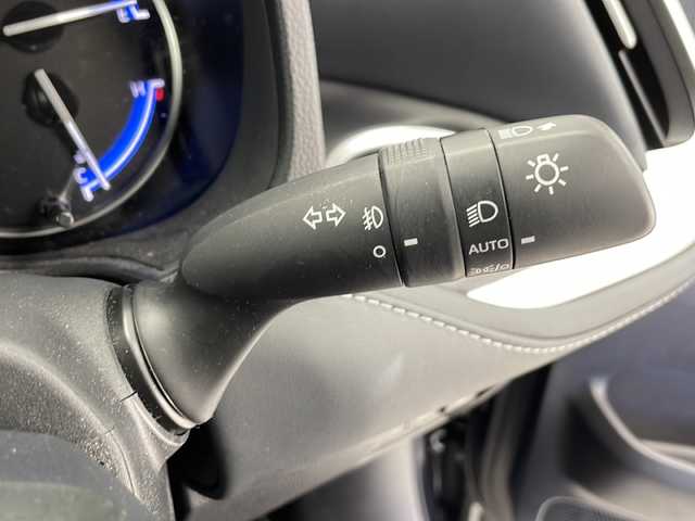 トヨタ ノア ハイブリッド S－Z 千葉県 2022(令4)年 3.8万km スパークリングブラックパールクリスタルシャイン 衝突軽減ブレーキ/レーンキープアシスト/レーダークルーズコントロール/オートマチックハイビーム/ワンオーナー/純正ディスプレイオーディオ/（Bluetooth/FM/AM/Miracast）/両側パワースライドドア/ETC/両側パワースライドドア/電動格納ミラー/社外フロアマット/W＋サイド＋カーテンエアバッグ