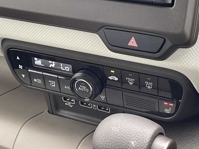 ホンダ Ｎ ＷＧＮ L ホンダセンシング 千葉県 2022(令4)年 1.1万km ホライズンシーブルーパール 純正ナビ/・CD USB SD BT i-Pod)/ホンダセンシング/衝突軽減ブレーキ/車線逸脱警報/クルーズコントロール/運転席シートヒーター/プラズマクラスターエアコン/充電用Type-A/前後ドライブレコーダー/ETC/バックカメラ/電動パーキングブレーキ/オートブレーキホールド/電動格納ミラー/LEDヘッドライト/ウィンカーミラー/ステアリングスイッチ