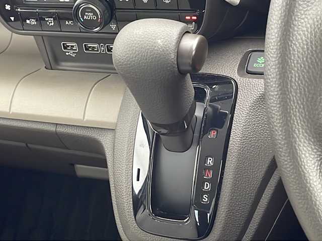ホンダ Ｎ ＷＧＮ L ホンダセンシング 千葉県 2022(令4)年 1.1万km ホライズンシーブルーパール 純正ナビ/・CD USB SD BT i-Pod)/ホンダセンシング/衝突軽減ブレーキ/車線逸脱警報/クルーズコントロール/運転席シートヒーター/プラズマクラスターエアコン/充電用Type-A/前後ドライブレコーダー/ETC/バックカメラ/電動パーキングブレーキ/オートブレーキホールド/電動格納ミラー/LEDヘッドライト/ウィンカーミラー/ステアリングスイッチ
