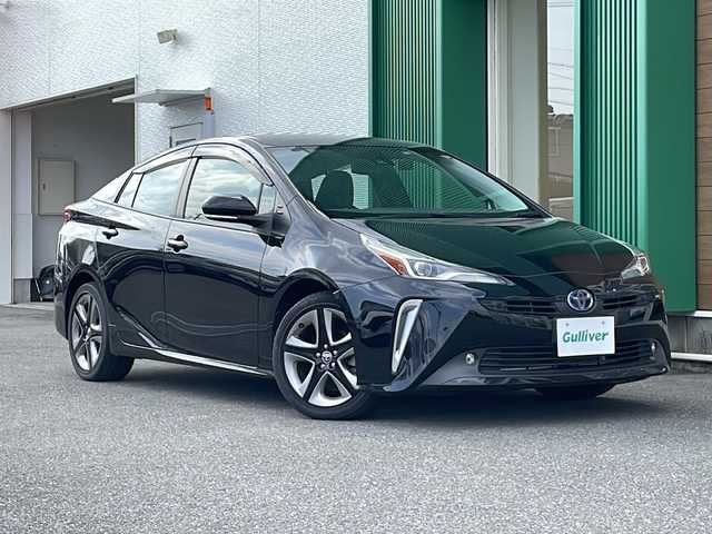 トヨタ プリウス Sツーリングセレクション 岐阜県 2021(令3)年 3.8万km アティチュードブラックマイカ 純正SDナビ/(フルセグ/CD/DVD/BT)/セーフティセンス/インテリジェントクリアランスソナー/レーダークルーズコントロール/バックカメラ/合皮シート/シートヒーター（D+N席）/純正17インチアルミホイール/LEDオートライト/オートハイビーム/スマートキー/ETC